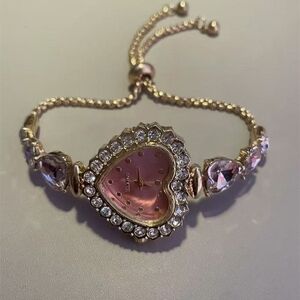 Heart-Shaped Pink Crystal Bracelet Watch - Fashion Women's Accessory